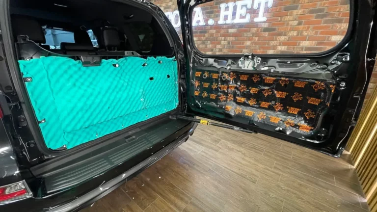 Шумоизоляция багажника Lexus GX 460-9